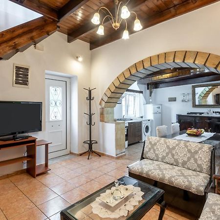 Aroni Cretan Comfortable House - Hamam Suites Aroni Εξωτερικό φωτογραφία